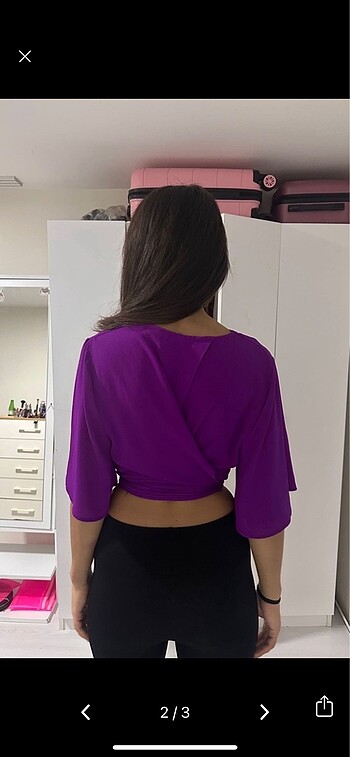 Yarasa Kol Crop Bluz