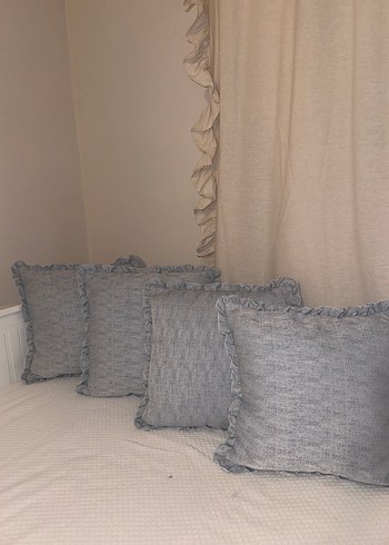English Home Mavi fırfırlı Yastık Kılıfı