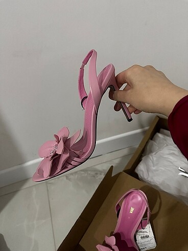 41 Beden pembe Renk Zara pembe topuklu ayakkabı