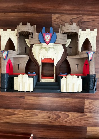 Fisher Price Imaginext Aslanli Büyük Kale