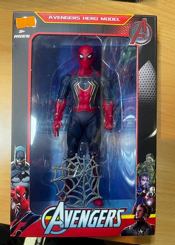 Avengers Kırmızı Spider-Man Aksiyon Figürü