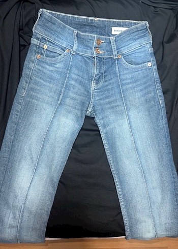 Bershka Acik Mavi Yuksek Bel Denim Jean