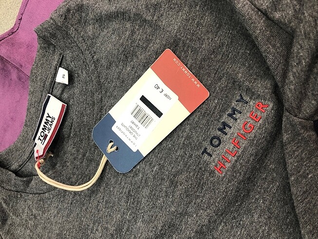 s Beden Tommy hilfiger Tshirt