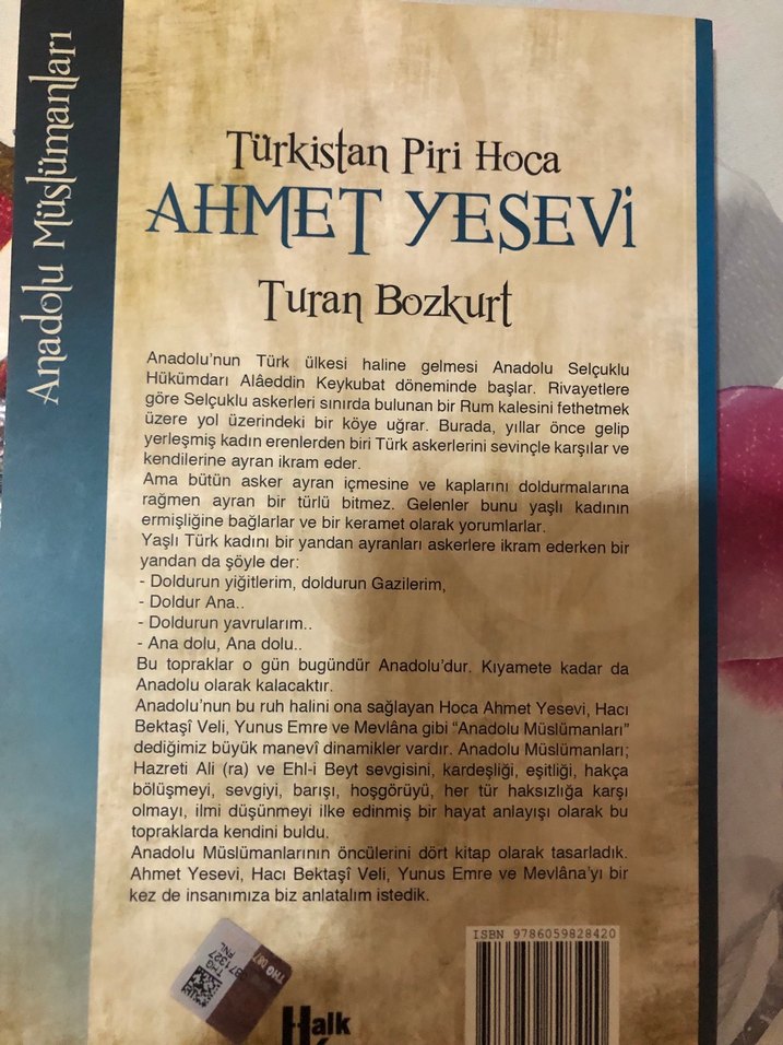 Türkistan Piri Hoca Ahmet Yesevi Kitabı - Görsel 2