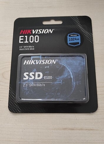 HIKVISION 1024 GB SSD
