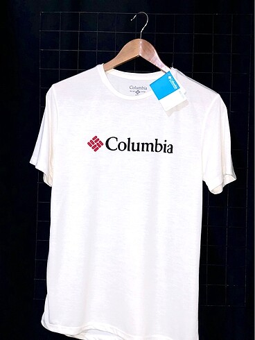 columbia tişört