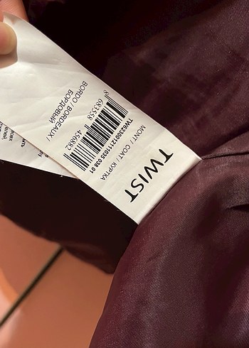 TWIST Bordo Parlak Kadın Kışlık Mont - Görsel 5