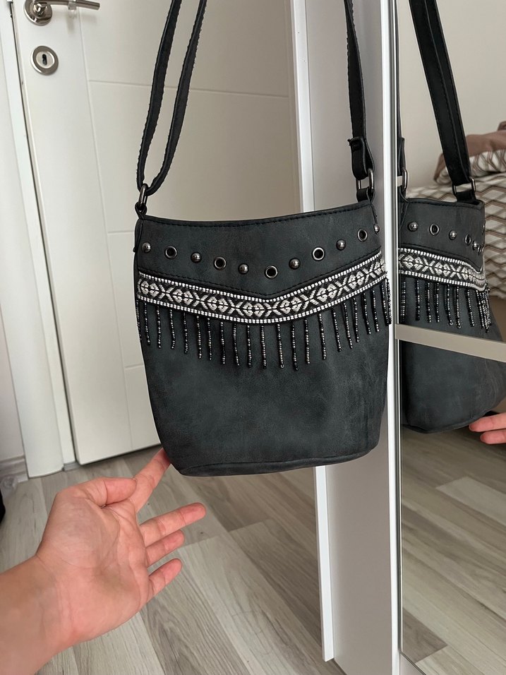 Deichmann Püsküllü Gri Süet Bohem Çanta - Görsel 2