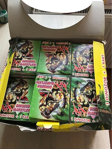 Jurassic park dinazor maketi