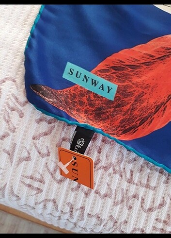  Beden Sunway Eşarp 