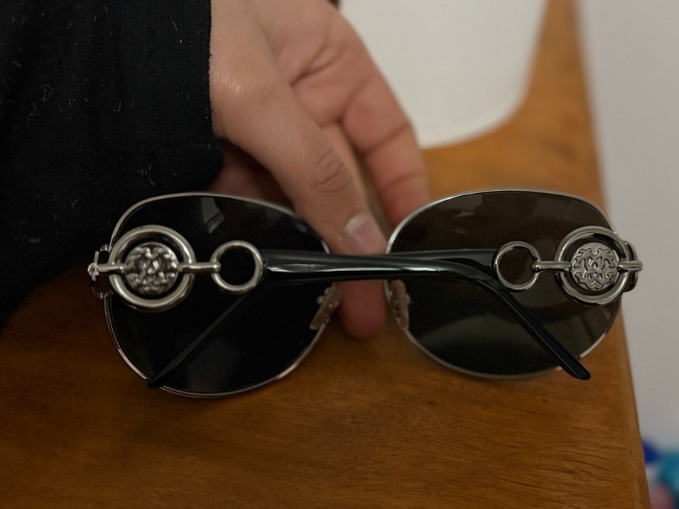 Siyah Tokalı Kadın Gözlüğü - Görsel 2