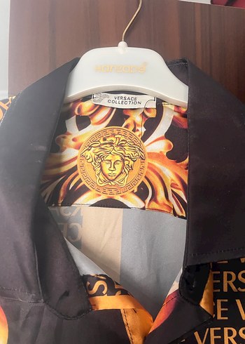 Versace Uzun Kollu, V Yaka Desenli Kadın Gömlek