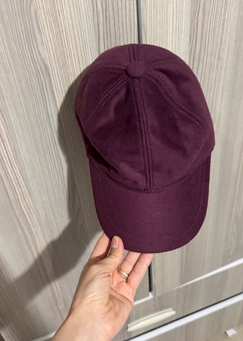 Zara Bordo Suet Bej Kap