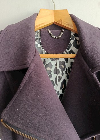 Kemerli Fermuarlı Mor Kaban - Görsel 2