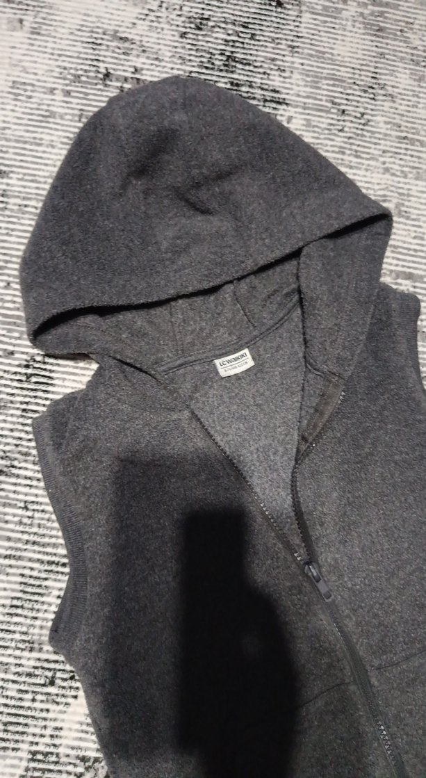 Gri Kapüşonlu Fermuarlı Polar Çocuk Yelek - Görsel 3