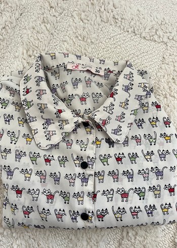 Desenli Uzun Kollu Kadın Gömlek - Görsel 2