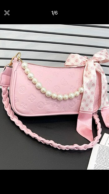 Pembe tokalı çanta