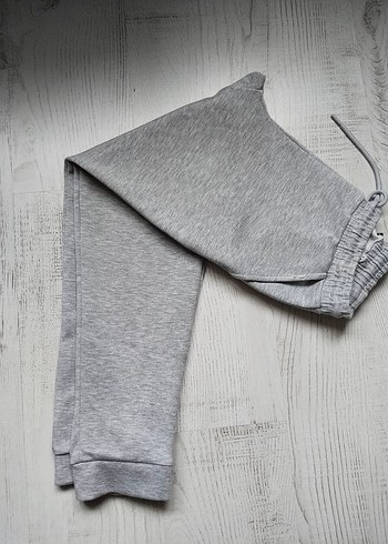 Gri kadın eşofman - Görsel 3