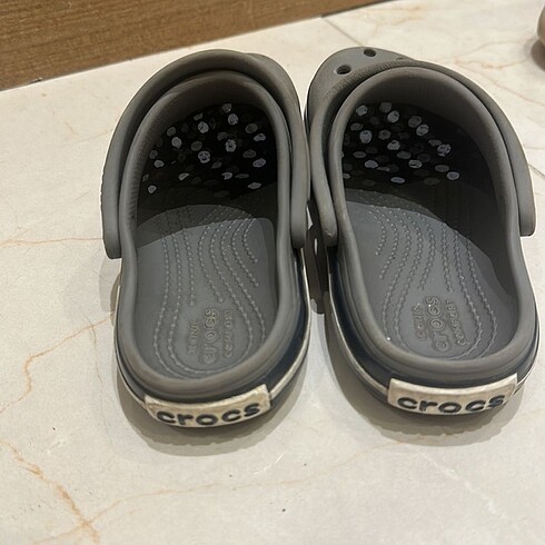 27 Beden Crocs cocuk terlik