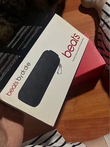 Beats hoparlör ve powerbank