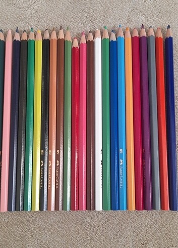 Faber Caste 24'lü kuru boya kalem