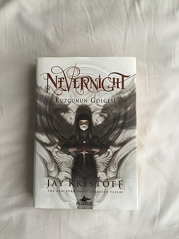 Nevernight Cilt1