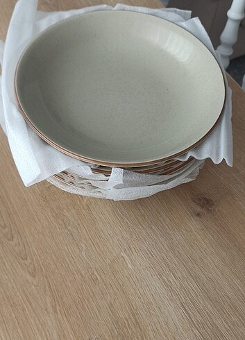Yemek tabağı 