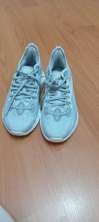 Reebook orijinal spor ayakkabı 