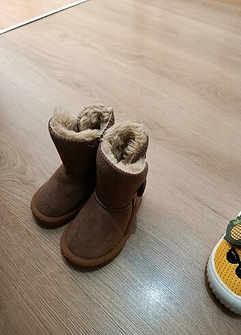 Çocuk Ayakkabısı