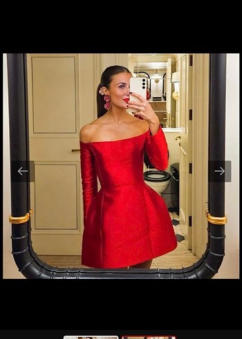 Uzun Kollu, Drapeli Kırmızı Saten Abiye Elbise - Görsel 2