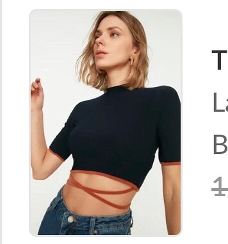 Bağlamalı koyu lacivert bluz