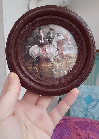 Bordo Yuvarlak Ahşap minik tablo - Görsel 2