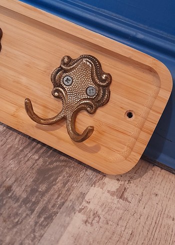 Ahşap ve pirinç Askılık - Görsel 6