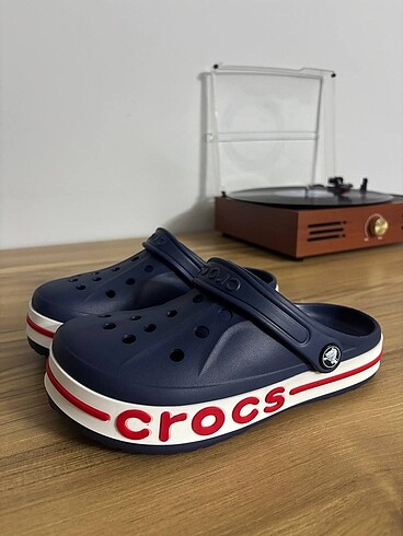 Crocs Terlik (Unisex)