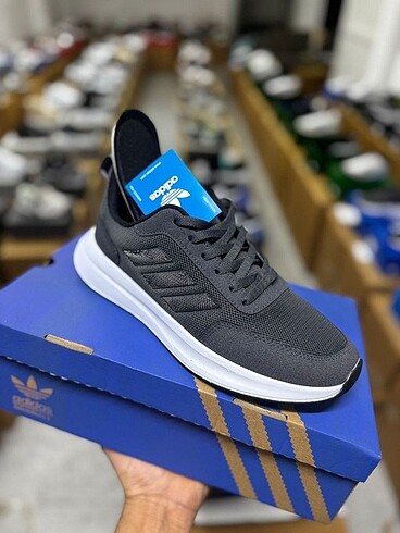 Adidas Adidas