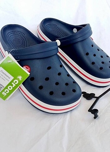2 adet crocs