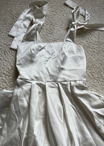 Zara Askılı Straplez Mini Gelinlik