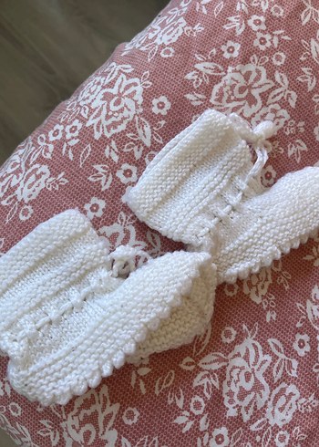 Beyaz Örgü  Bebek Patik - Görsel 2