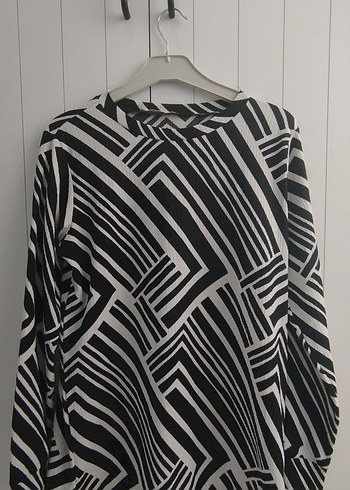 Zebra Desenli Uzun Kollu Pilili Bluz