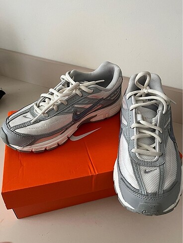 NIKE SPOR AYAKKABI