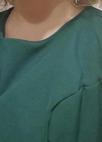 Zümrüt yeşili abiye - Görsel 3