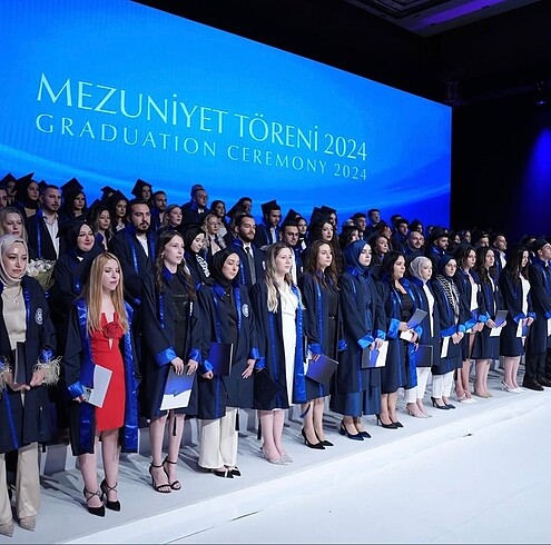 s Beden medipol mezuniyet cübbe ve kep