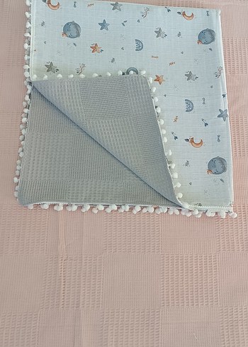 Gri Nakışlı Çocuk Battaniyesi - Görsel 2