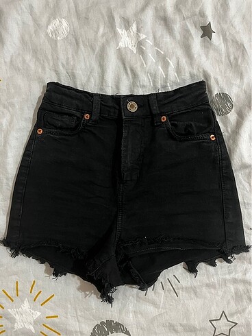 Bershka şort