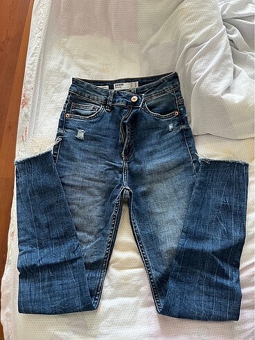 Bershka jean