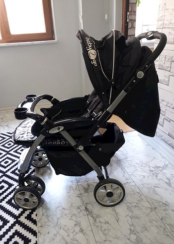 Baby2Go Siyah Bebek Arabası Katlanabilir Model