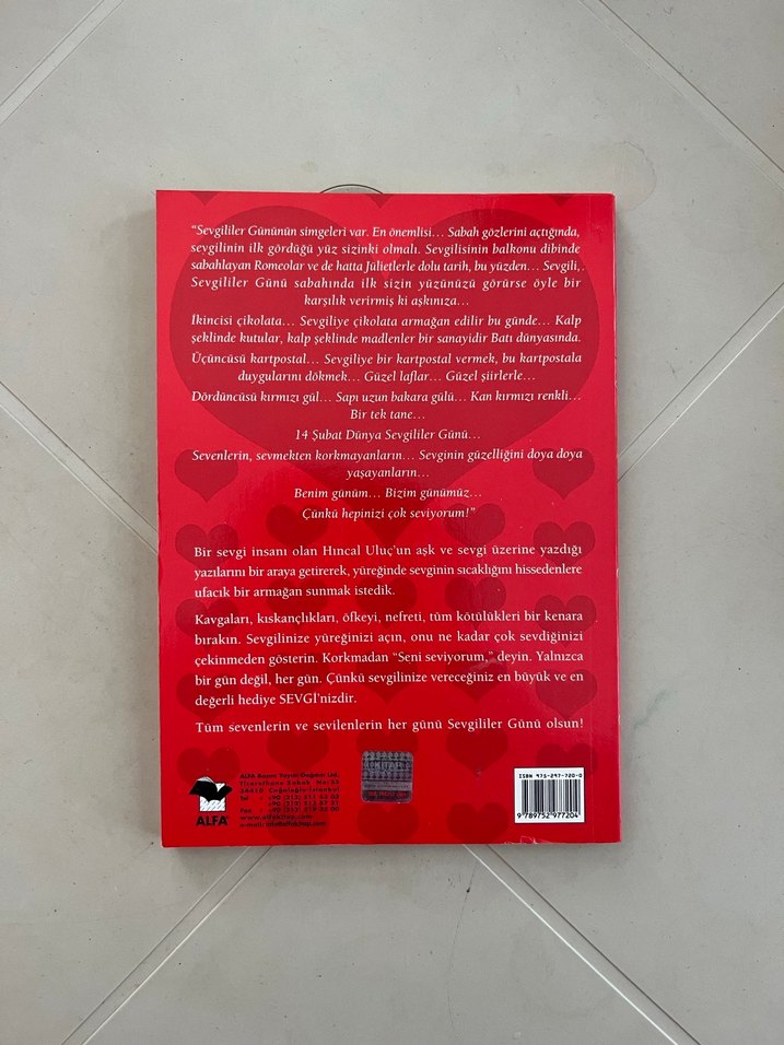 Hıncal Uluç - Arkadaş, Dost, Sevgili Kitabı - Görsel 2