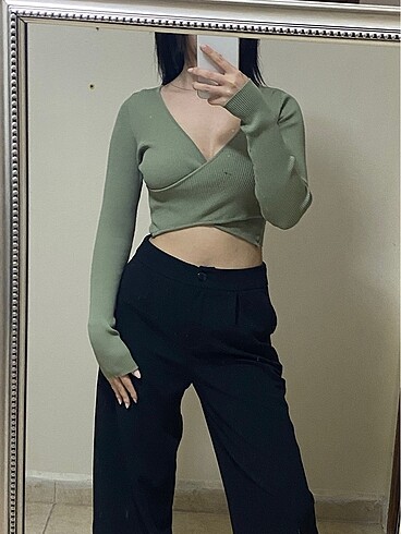 Uzun Kollu Kruvaze Crop