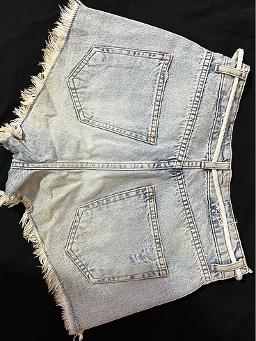 xs Beden Bershka Şort