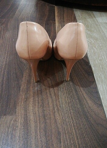37 Beden ten rengi Renk Topuklu ayakkabı stiletto ????
